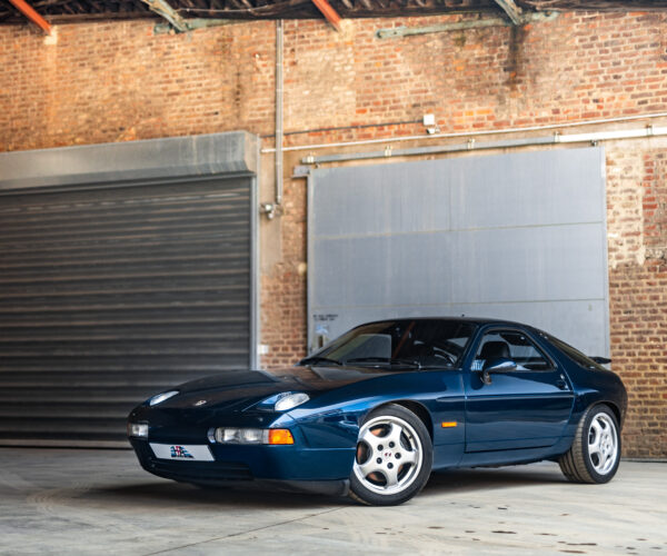 PORSCHE 928 GTS﻿