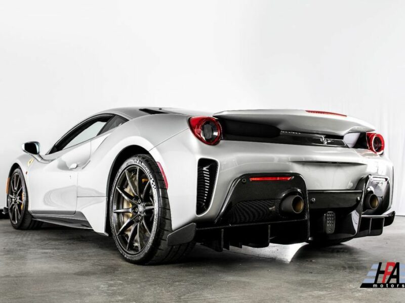 used-2019-ferrari-488_pista-coupe-811-20474592-4-1024