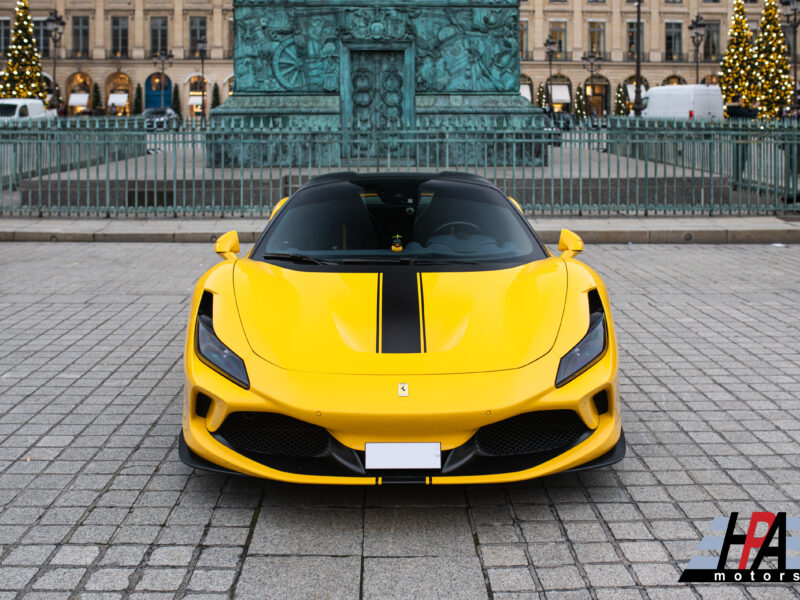 Ferrari F8 Spider Jaune Vendôme