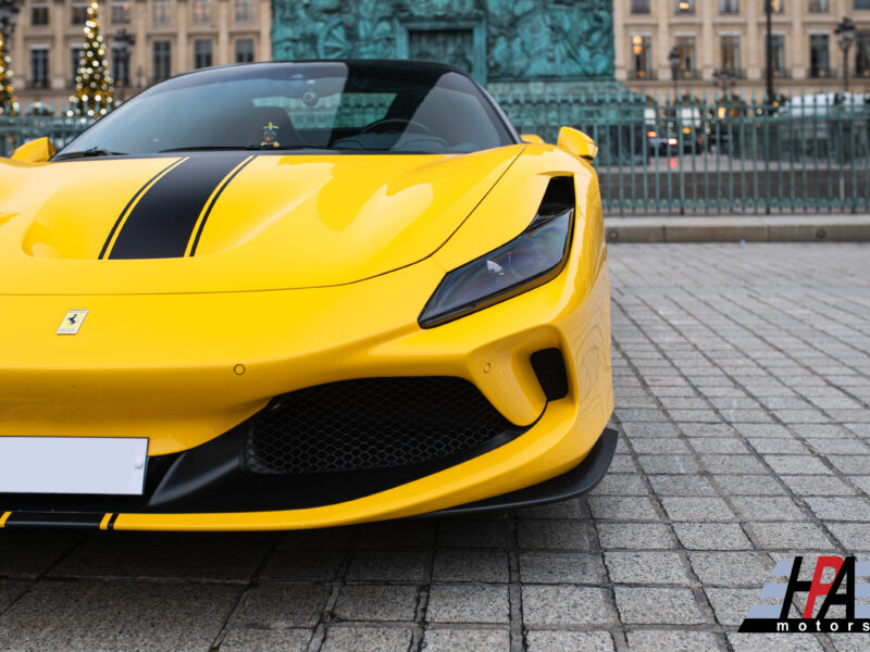 Ferrari F8 Spider Jaune Vendôme