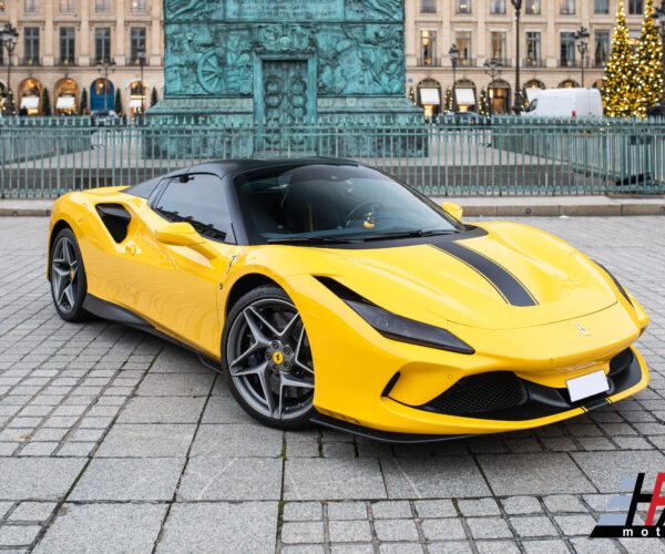 FERRARI F8 SPIDER