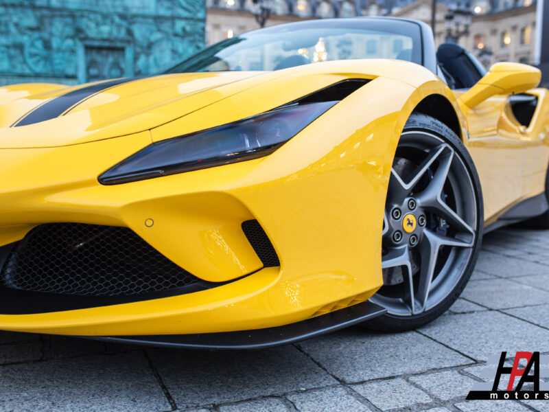 Ferrari F8 Spider Jaune Vendôme