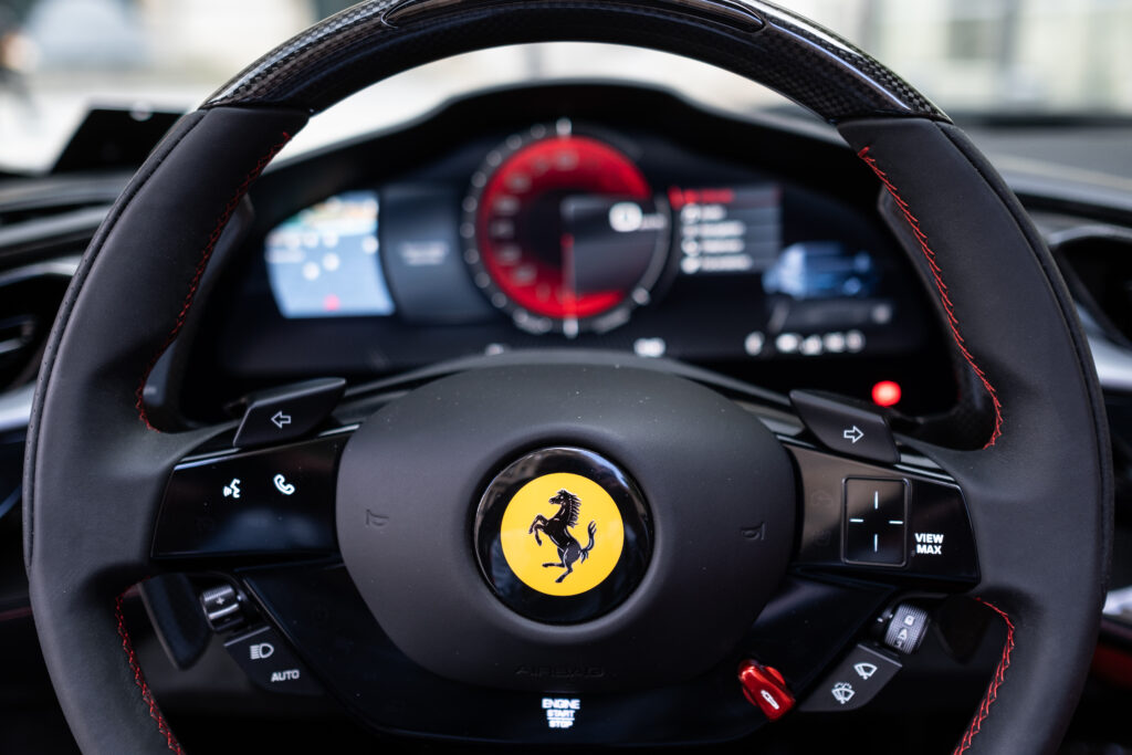 FERRARI SF90 SPIDER