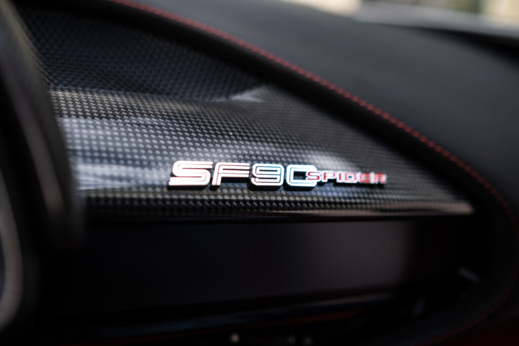 FERRARI SF90 SPIDER