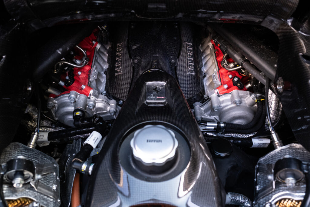 FERRARI SF90 SPIDER