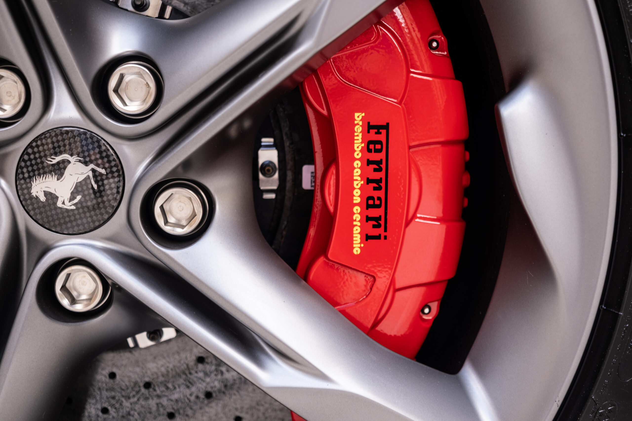 FERRARI SF90 SPIDER