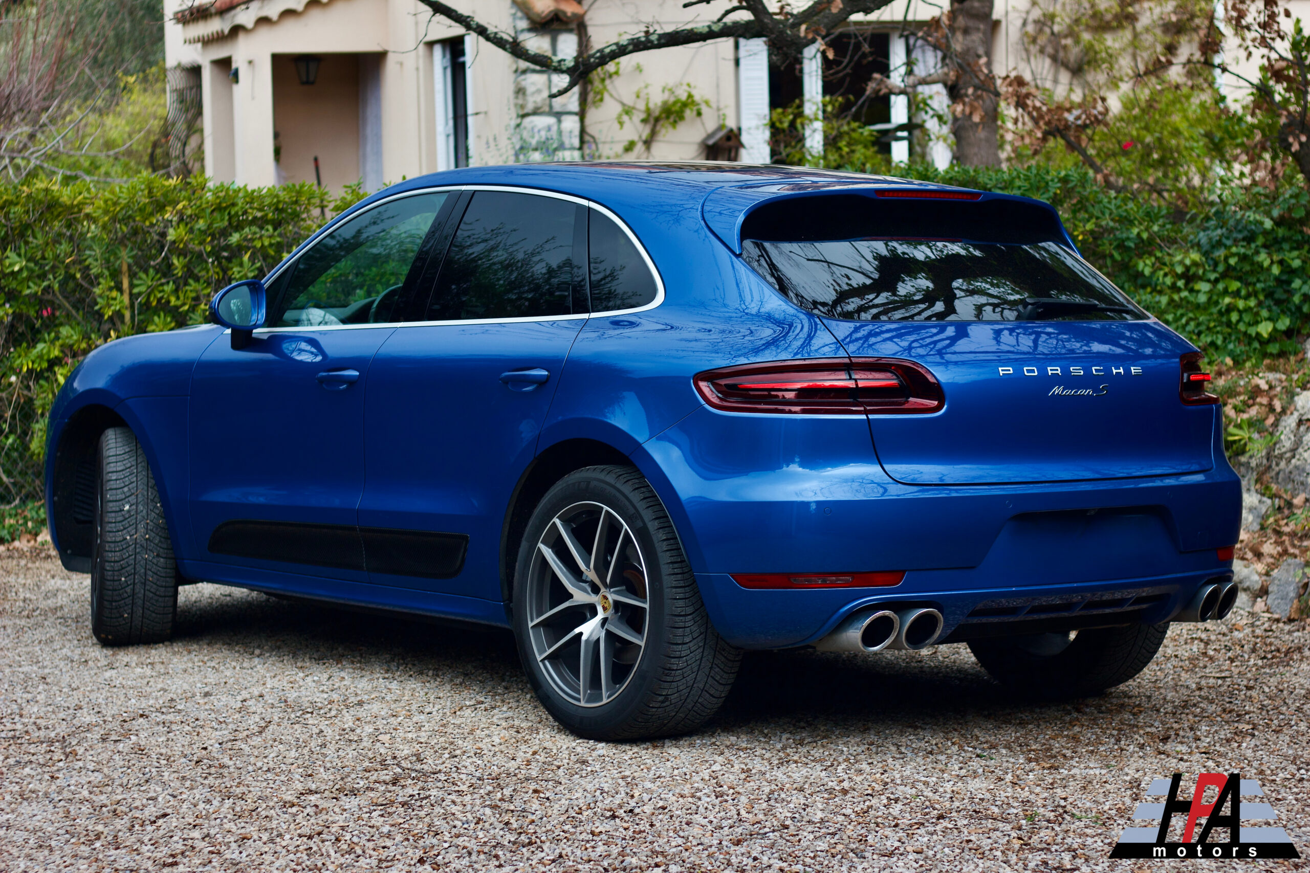 PORSCHE MACAN S