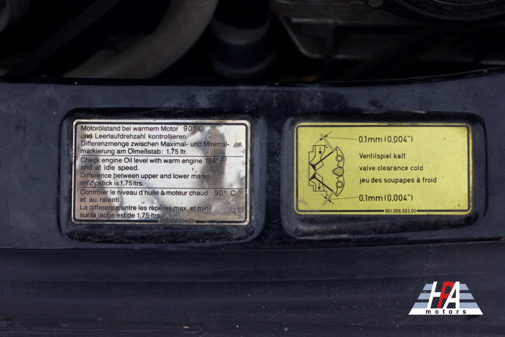 PORSCHE 930 TURBO
