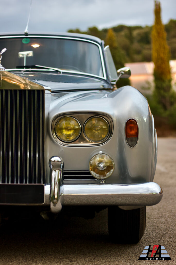 ROLLS ROYCE SILVER CLOUD 3