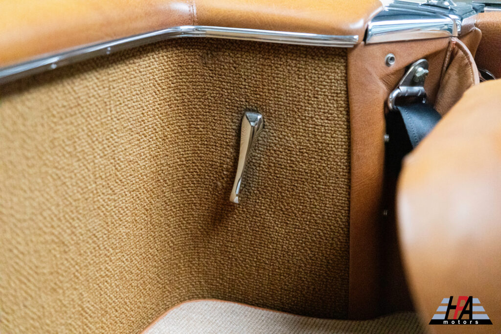 MERCEDES 280 SL PAGODE