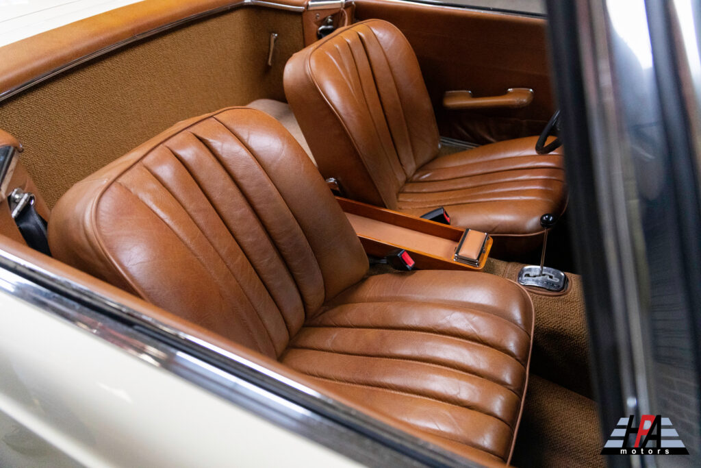 MERCEDES 280 SL PAGODE
