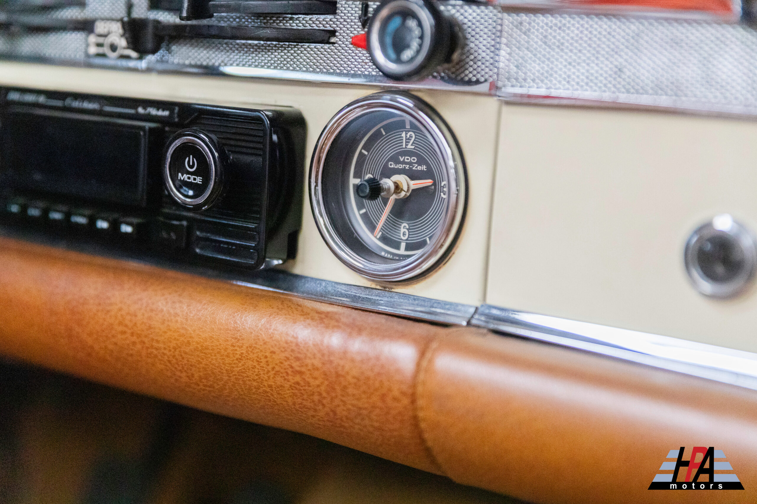 MERCEDES 280 SL PAGODE