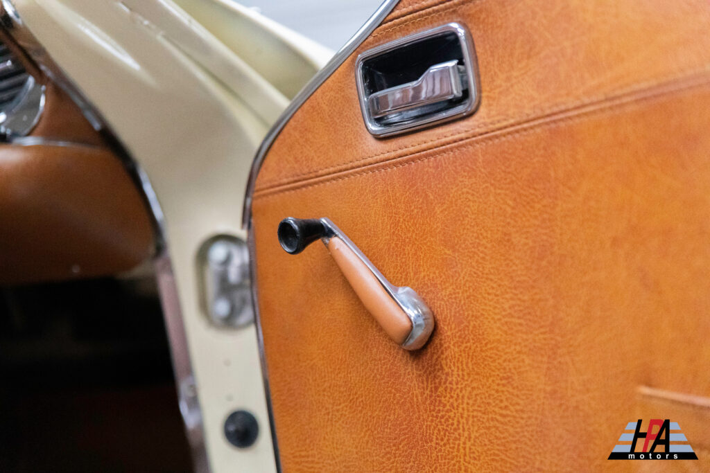 MERCEDES 280 SL PAGODE