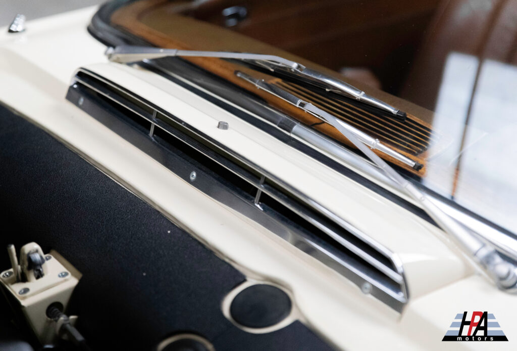 MERCEDES 280 SL PAGODE