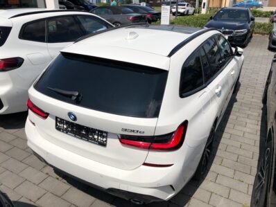 BMW 330 E