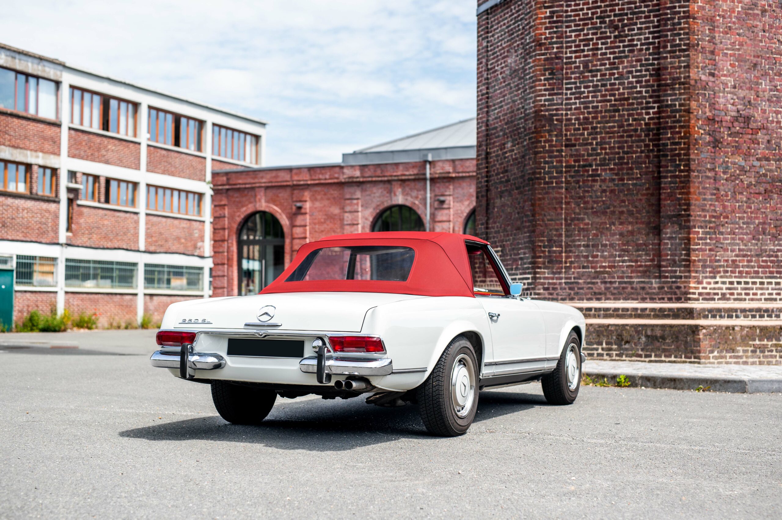 MERCEDES 250 SL PAGODE