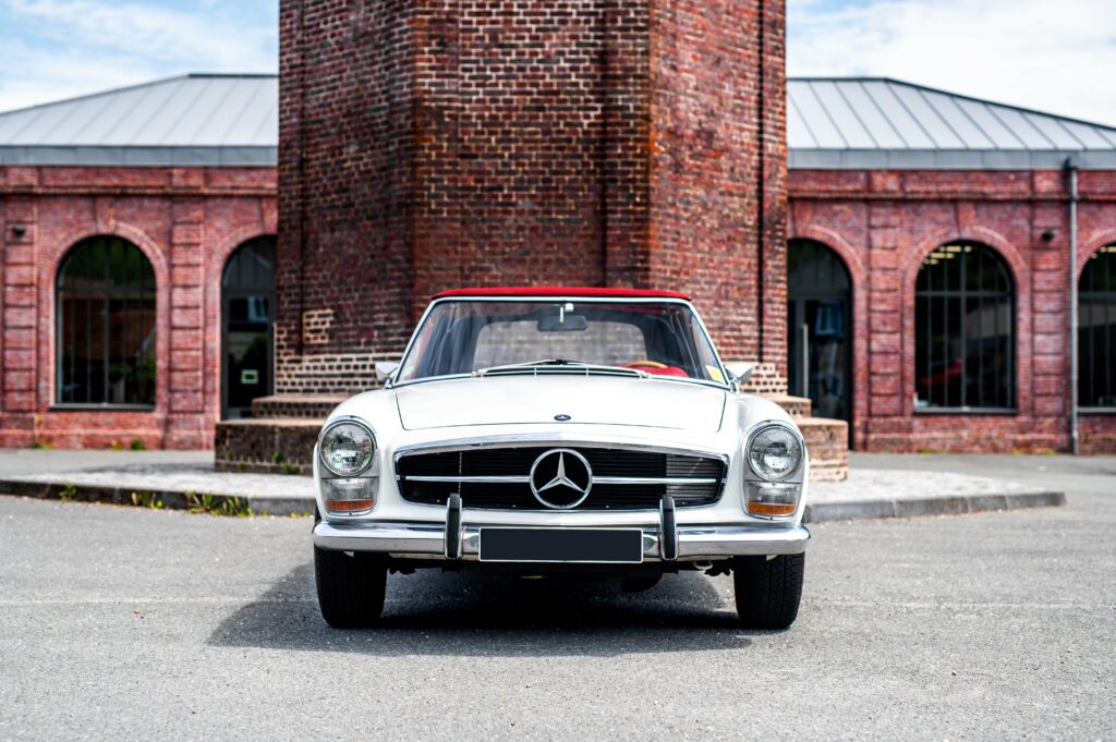 MERCEDES 250 SL PAGODE