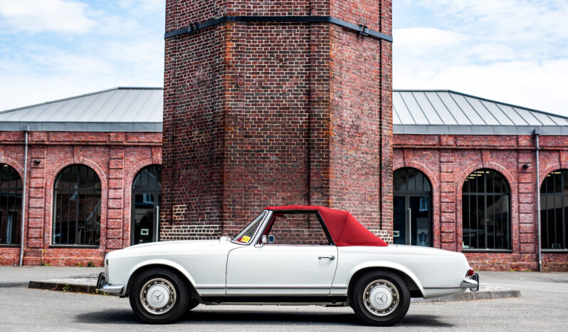 MERCEDES 250 SL PAGODE