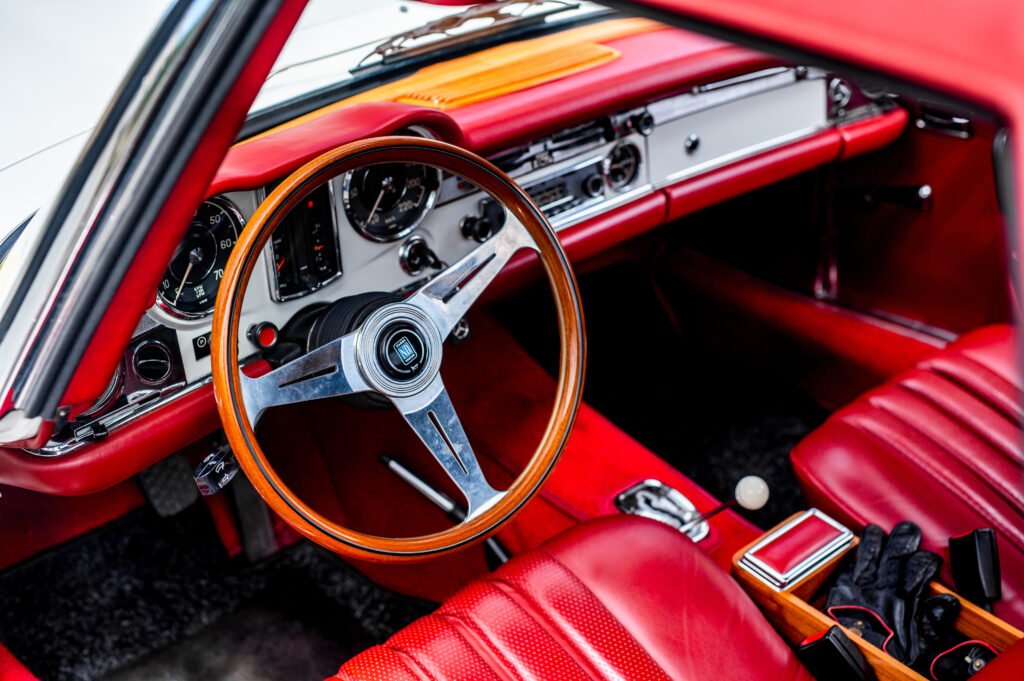 MERCEDES 250 SL PAGODE