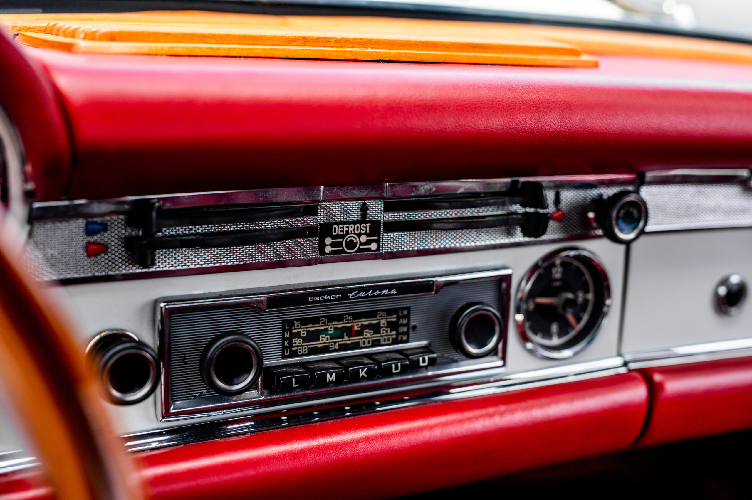 MERCEDES 250 SL PAGODE
