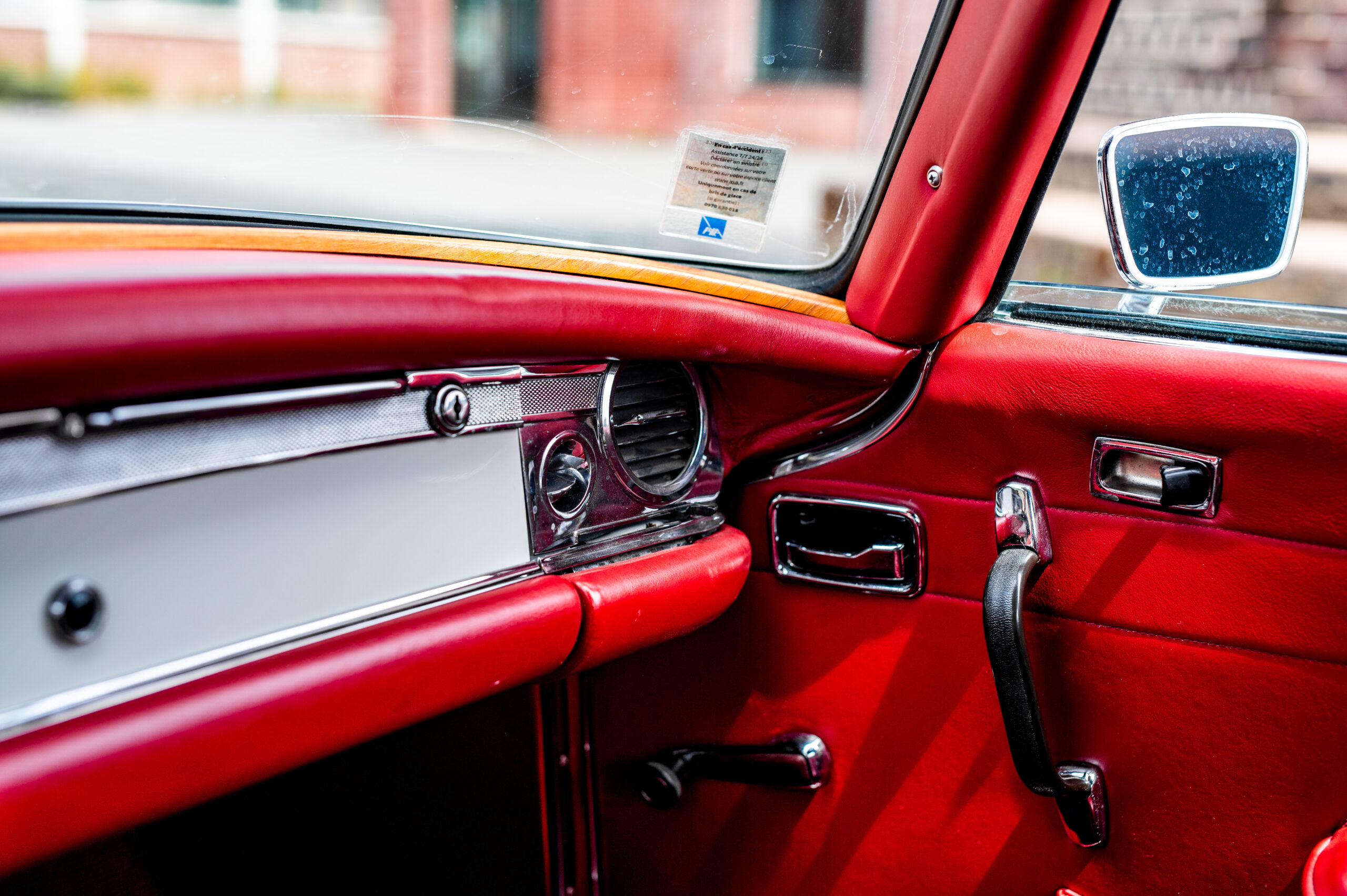 MERCEDES 250 SL PAGODE