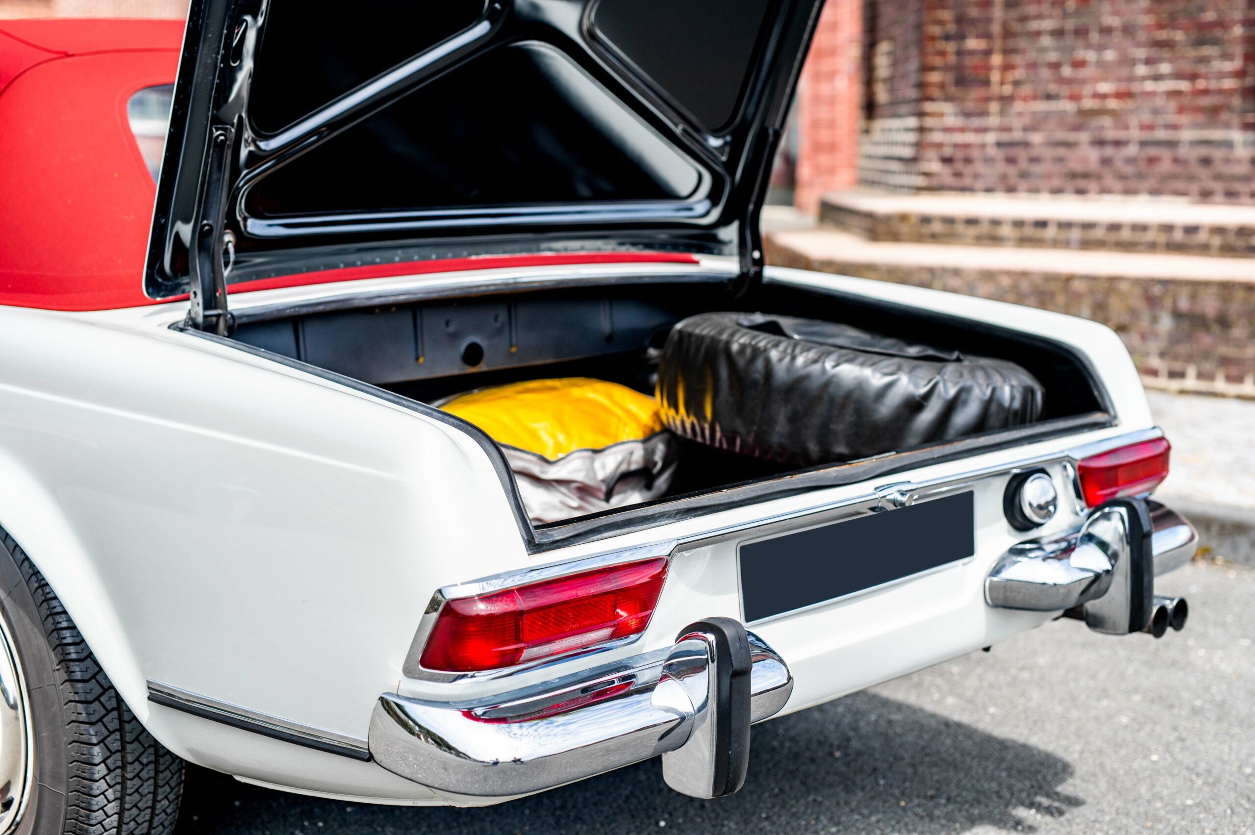 MERCEDES 250 SL PAGODE