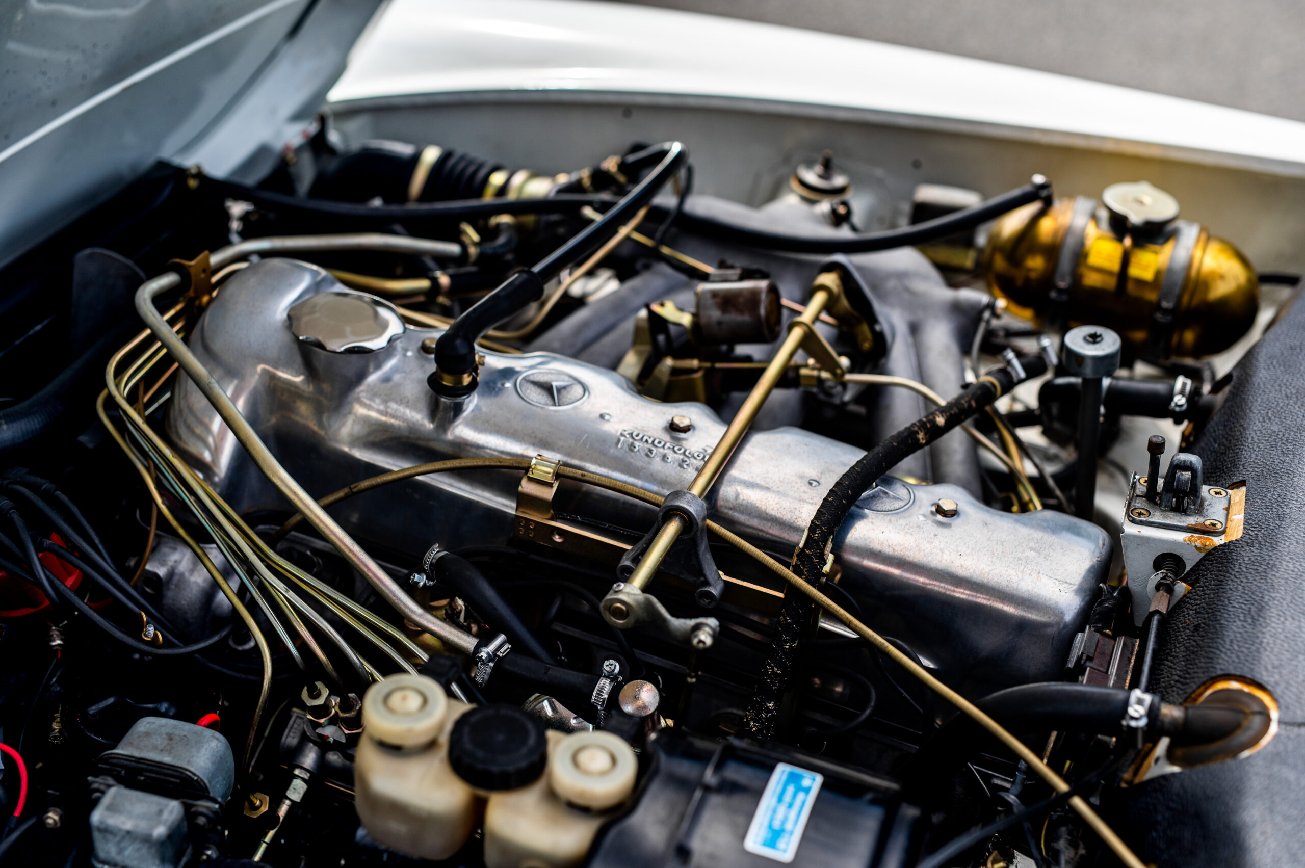 MERCEDES 250 SL PAGODE