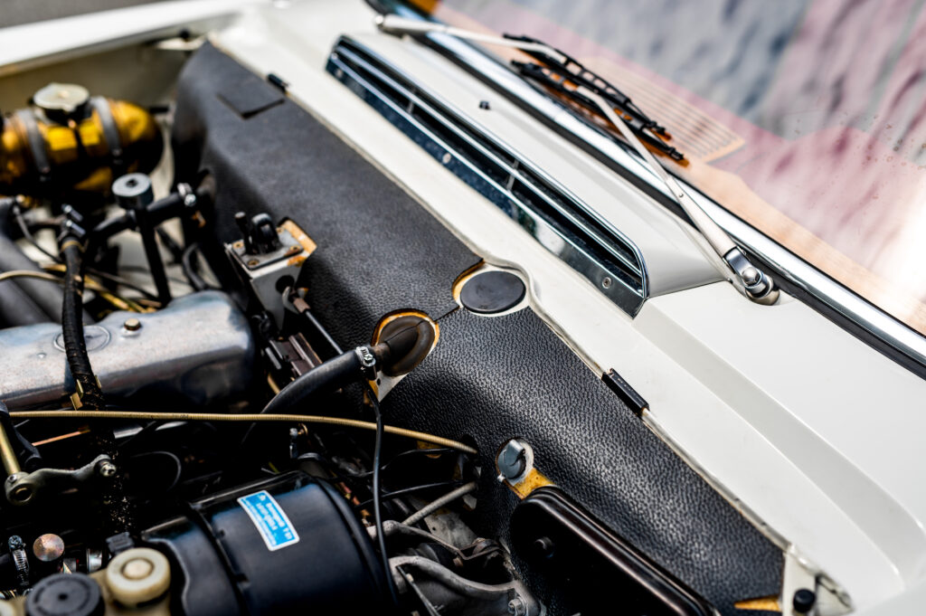 MERCEDES 250 SL PAGODE