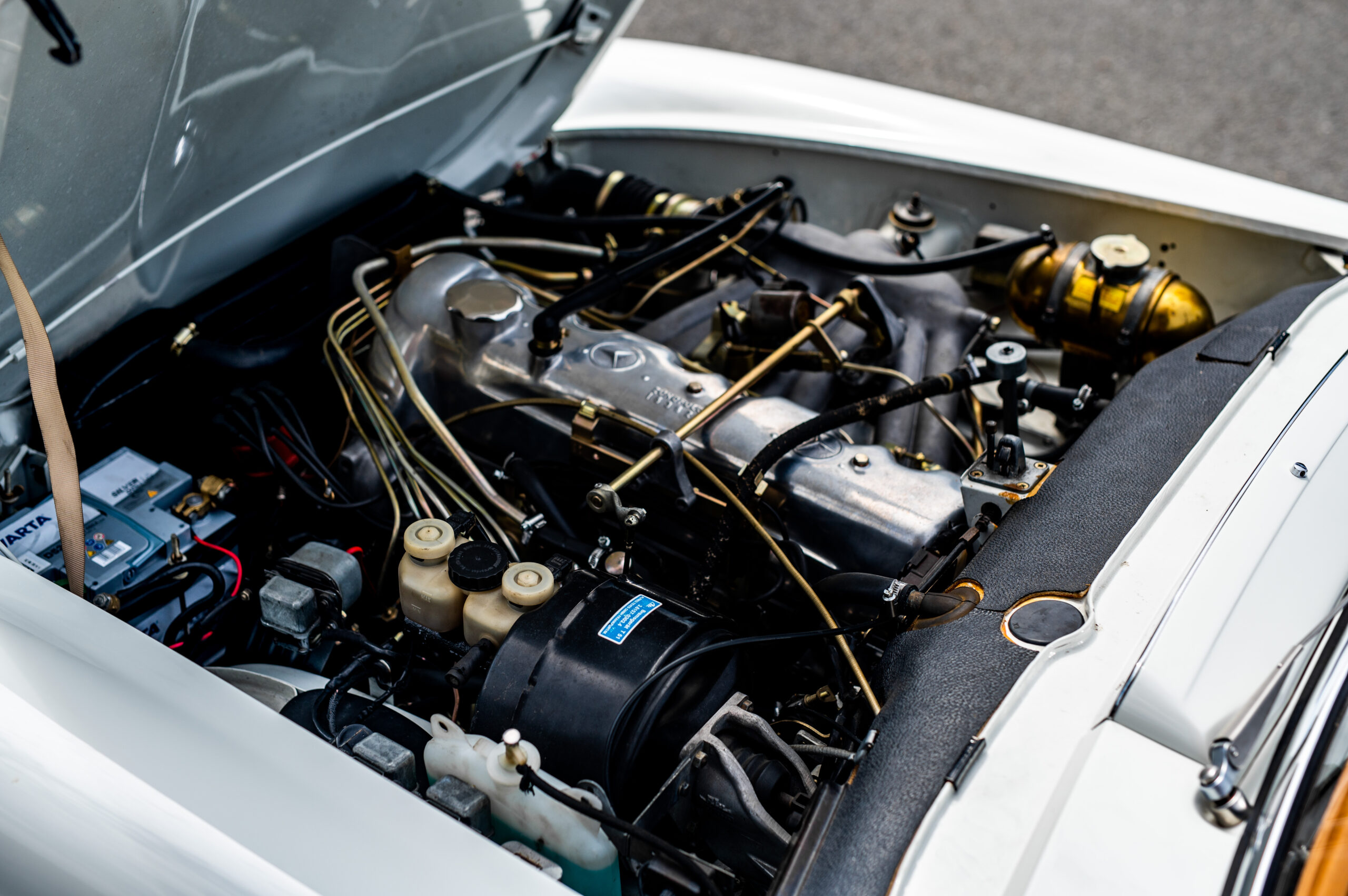 MERCEDES 250 SL PAGODE