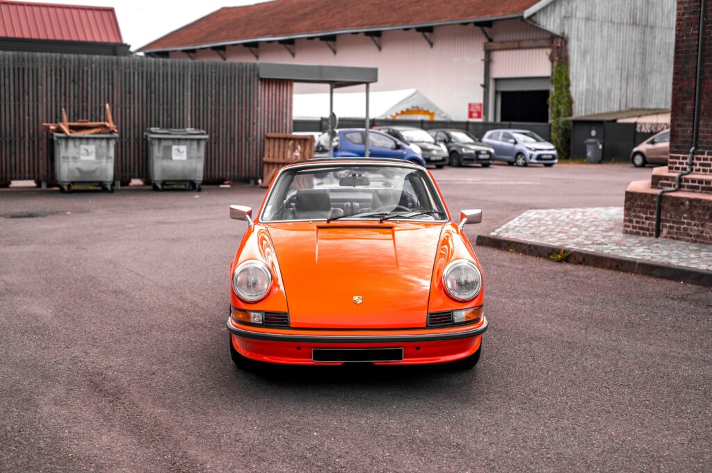PORSCHE 911 2.4S TARGA