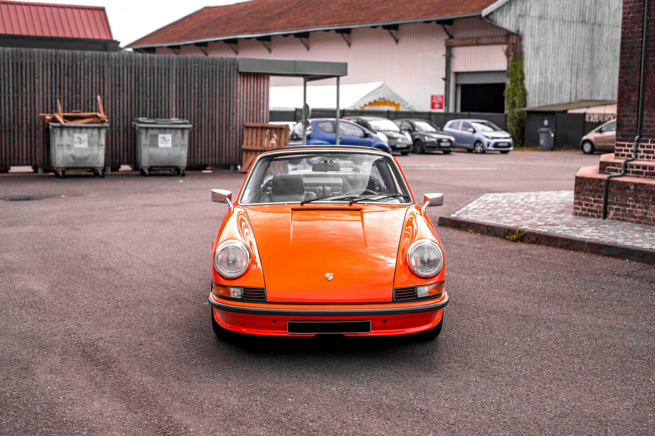 PORSCHE 911 2.4S TARGA