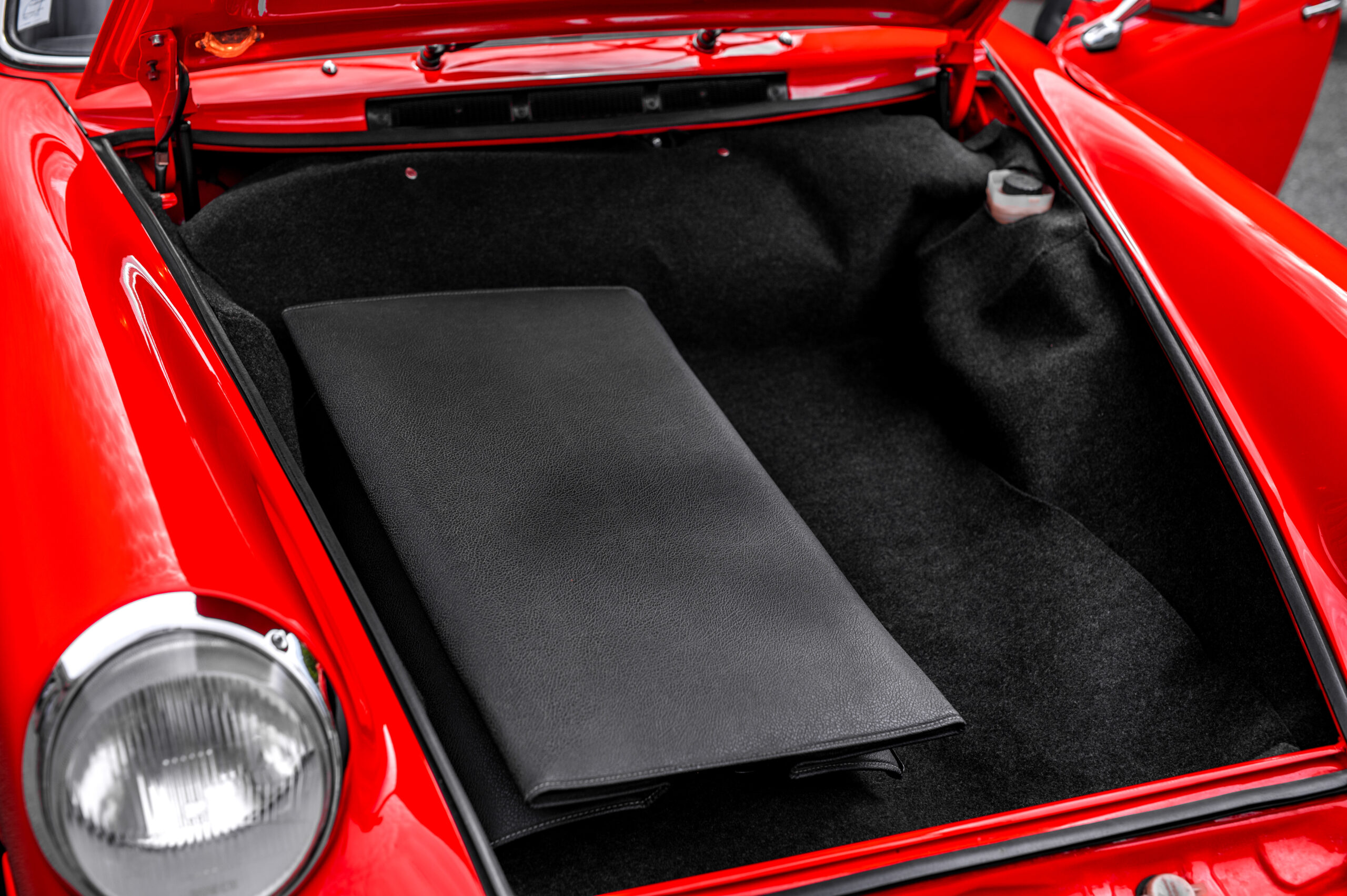 PORSCHE 911 2.4S TARGA