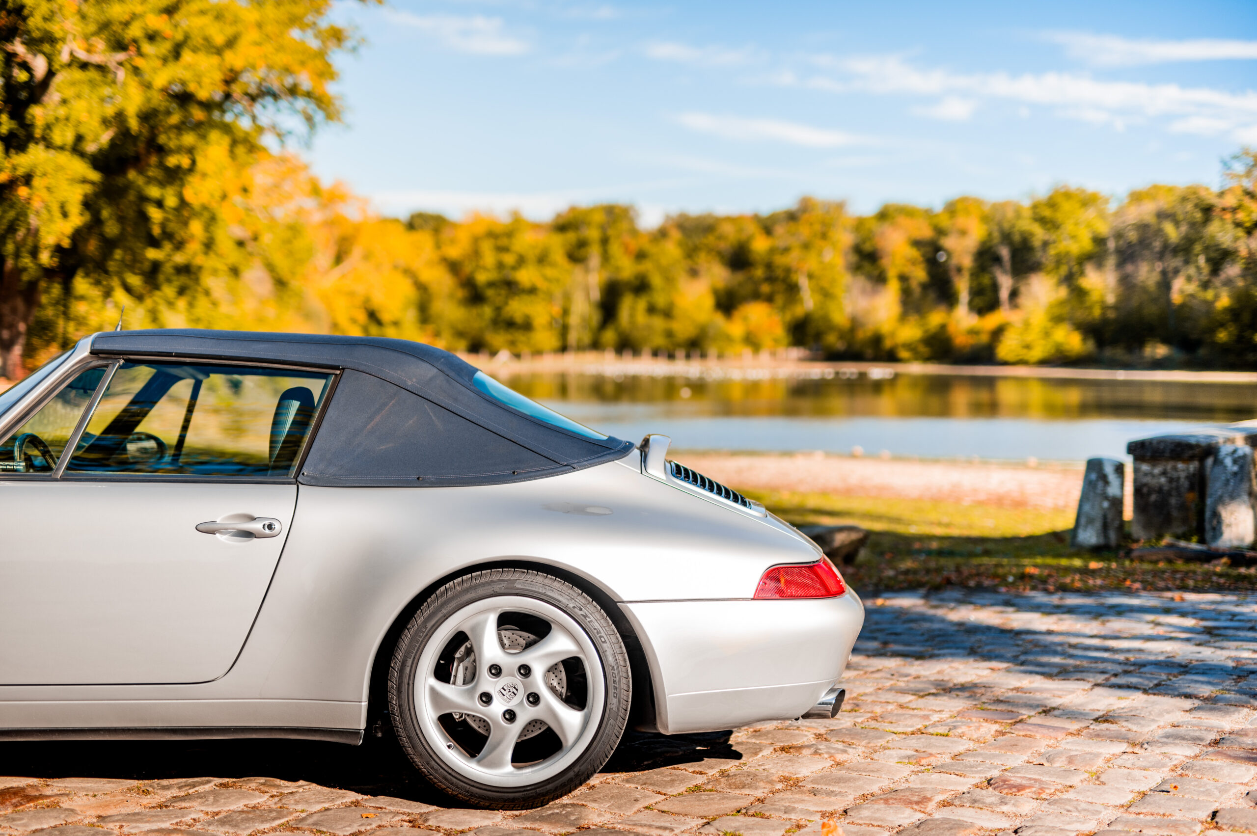 PORSCHE 993 CABRIOLET X51