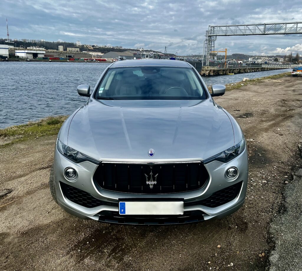 MASERATI LEVANTE SQ4