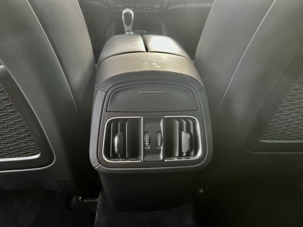 MASERATI LEVANTE SQ4