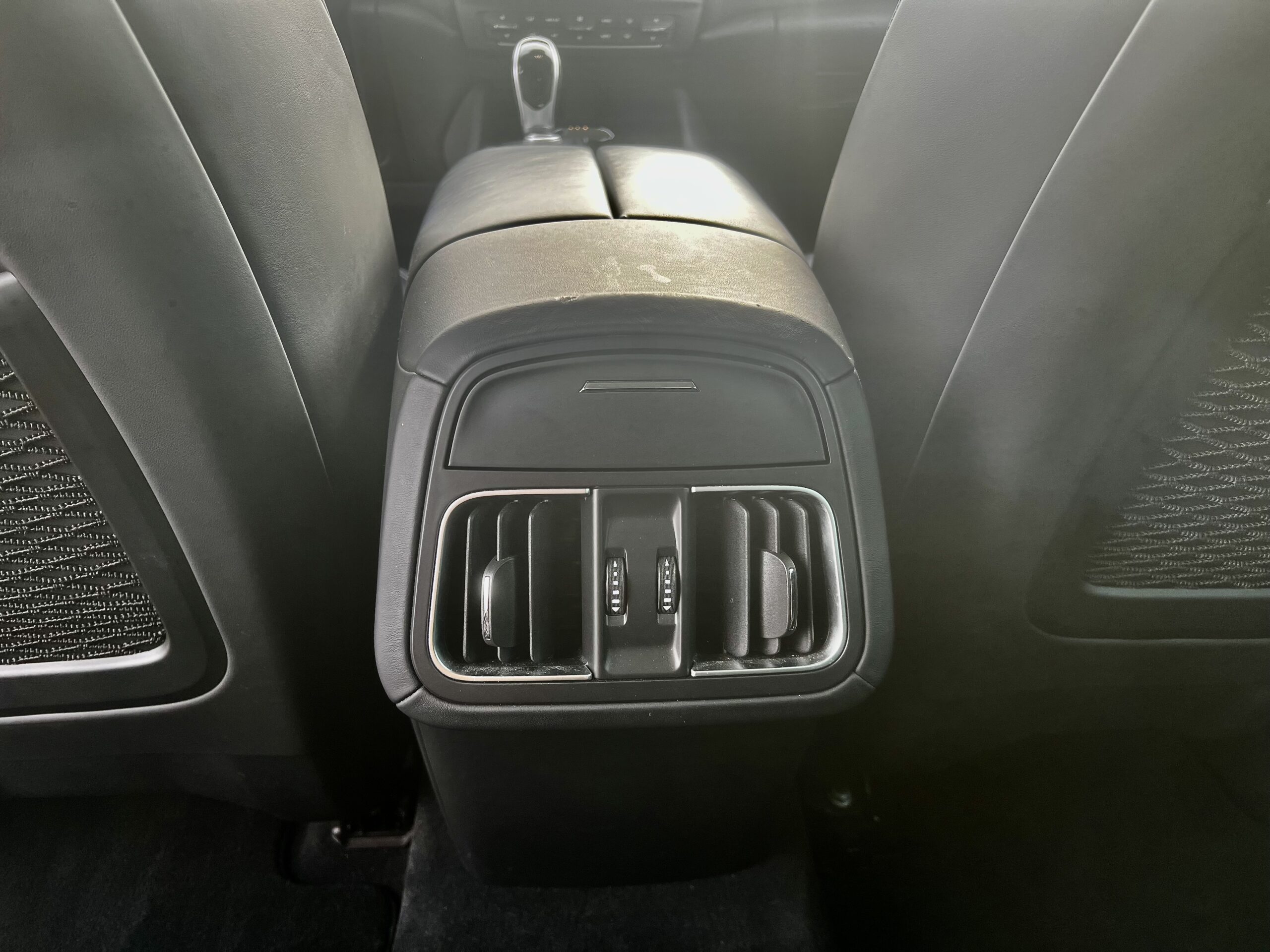 MASERATI LEVANTE SQ4