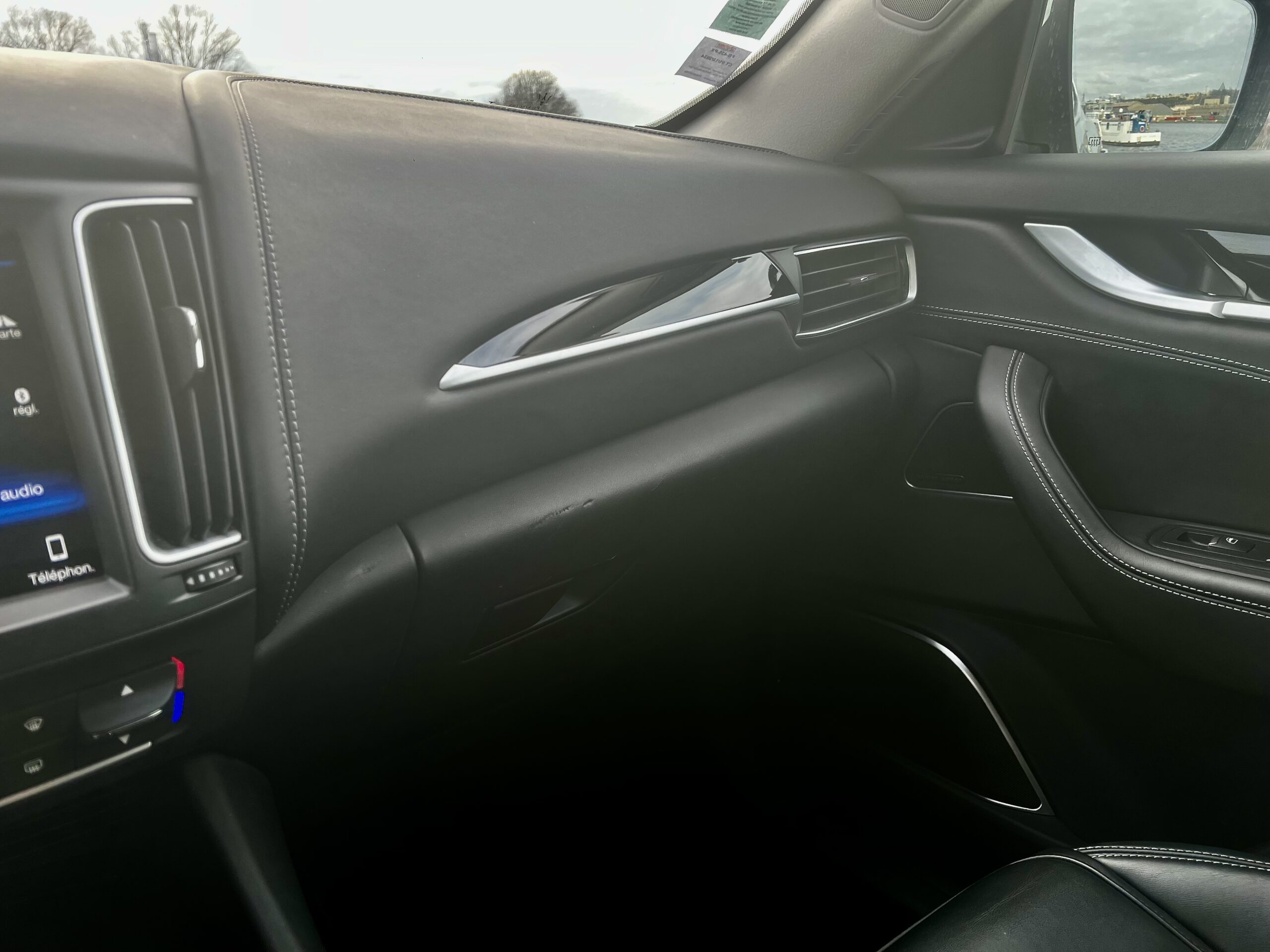 MASERATI LEVANTE SQ4