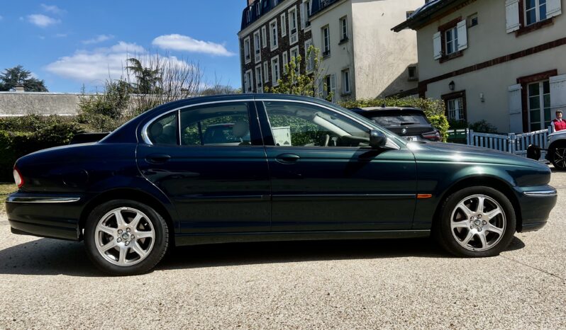 JAGUAR X-TYPE