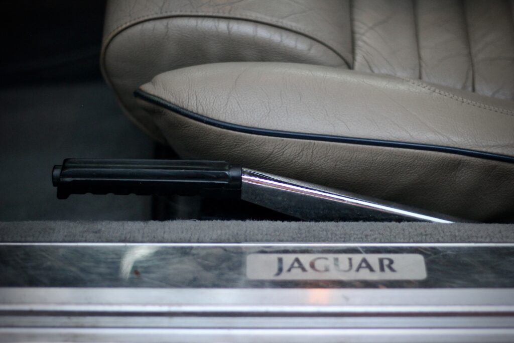 JAGUAR XJS V12