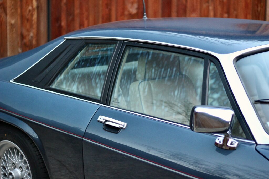 JAGUAR XJS V12