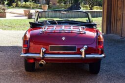MG B