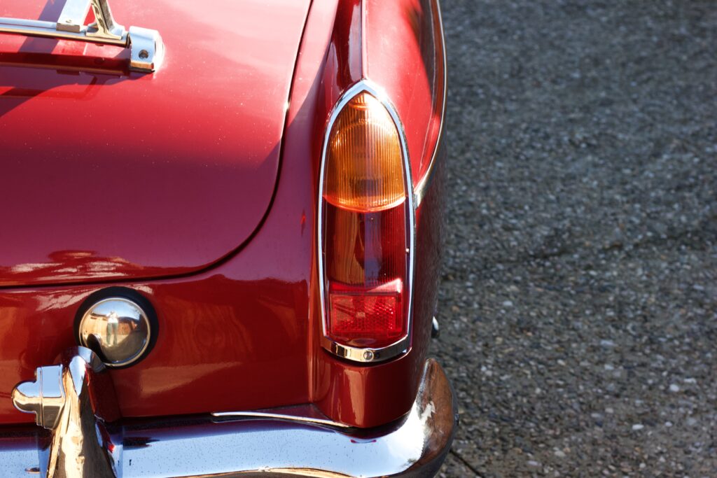 MG B