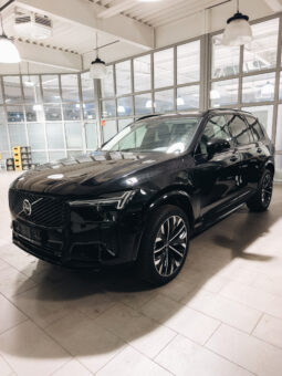 VOLVO XC90 T8
