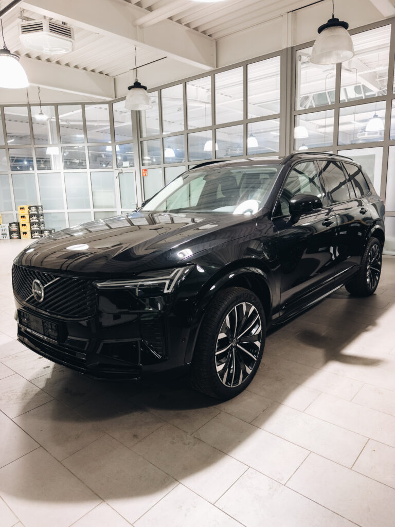 VOLVO XC90 T8