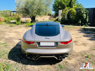 JAGUAR F-TYPE R