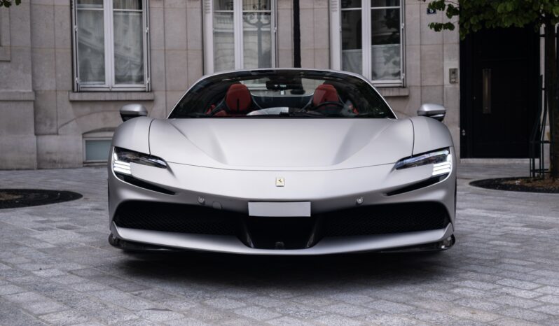 FERRARI SF90 SPIDER