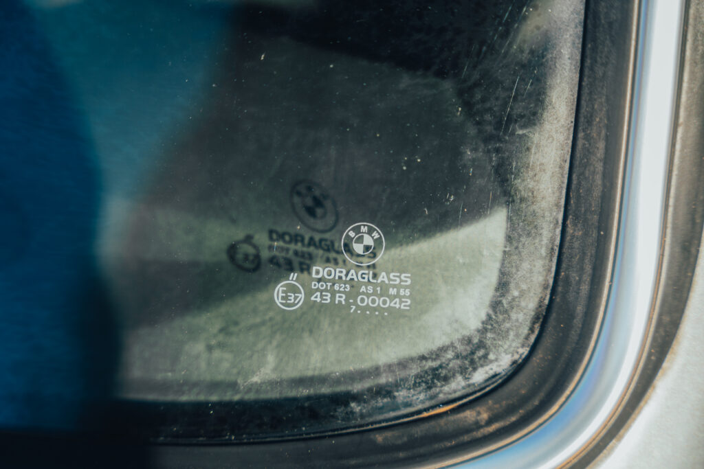 BMW E21 323 I