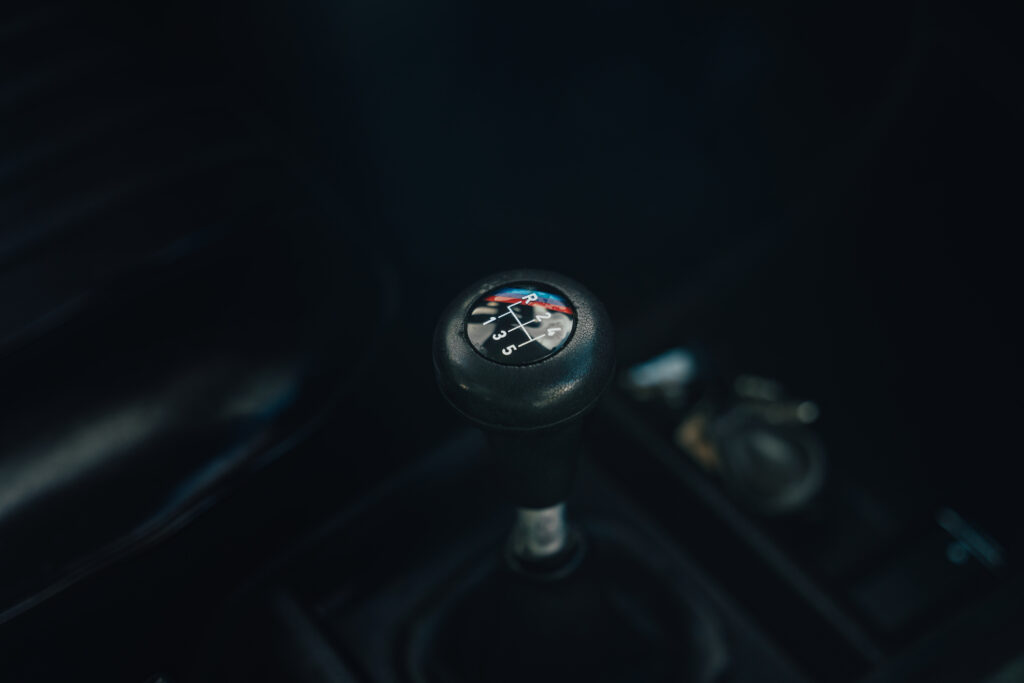 BMW E21 323 I