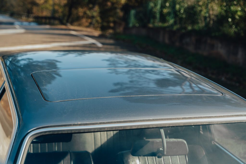 BMW E21 323 I