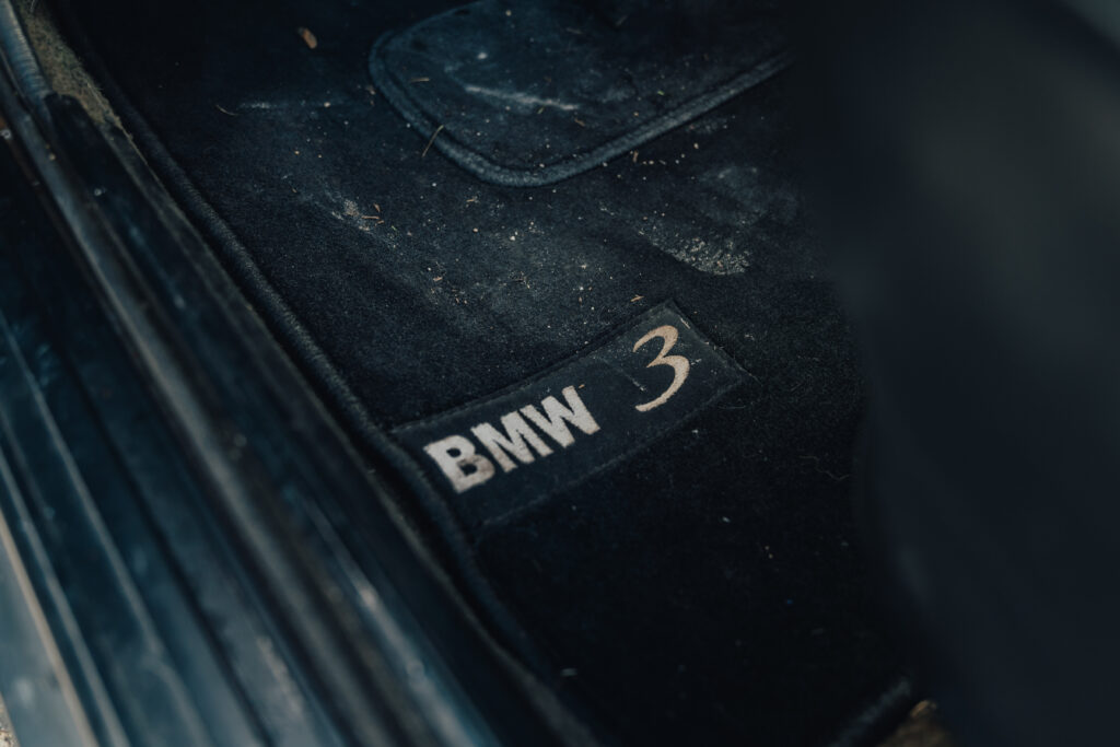 BMW E21 323 I